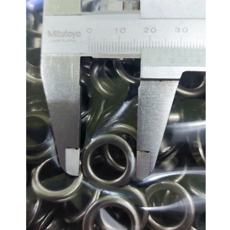 Khoen mắt cáo 14mm Thau không gỉ Khoen bọc sơn đen nhám / Màu khói Phụ liệu may mặc túi xách, balo, bạt ô tô - Ảnh 4