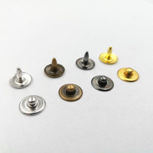 Nút đinh túi quần áo (rivets for jeans pocket) Hàng không gỉ sét Mặt trơn Size 9.5 mm (Mẫu đinh cùng màu)