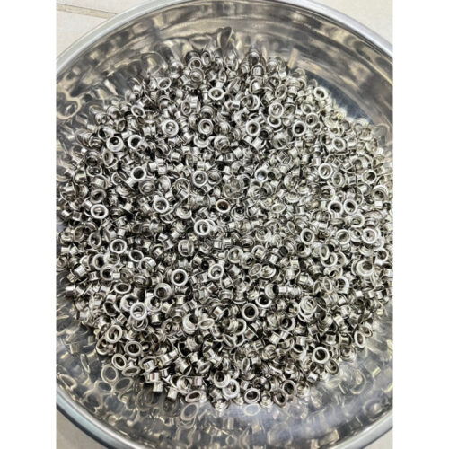 Alternative view of Khoen mắt cáo ore 4mm Bằng Sắt Có Long đền Túi 1 ký (khoảng 9000 pcs)