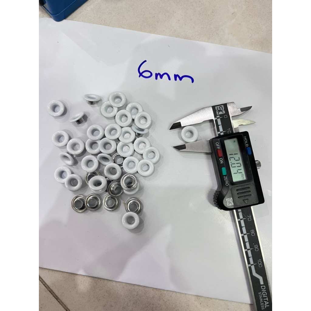 Khoen ore mắt cáo 4mm,5mm,6mm Khuy bấm giày xỏ lỗ dây dù giày thể thao Bằng Nhôm Sơn Trắng Túi 100 cái Có long đền - Ảnh 5