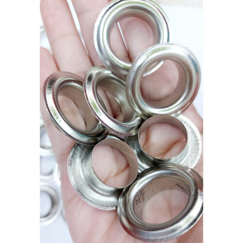 Khoen ore mắt cáo 20mm (lọt lòng 19ly) Chân cao 9mm Khuy luồn oze Khuy đột bạt,khoen bạt Bằng sắt xi Màu bạc Có long đền