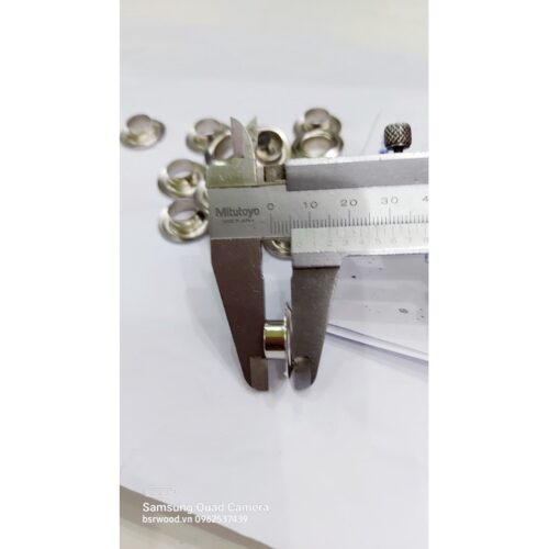 Alternative view of Khoen mắt cáo 10mm,14mm,16mm Chân cao 7mm Khuy mắt cáo chuyên đóng bạt Bằng sắt Màu bạc Túi 100 cái