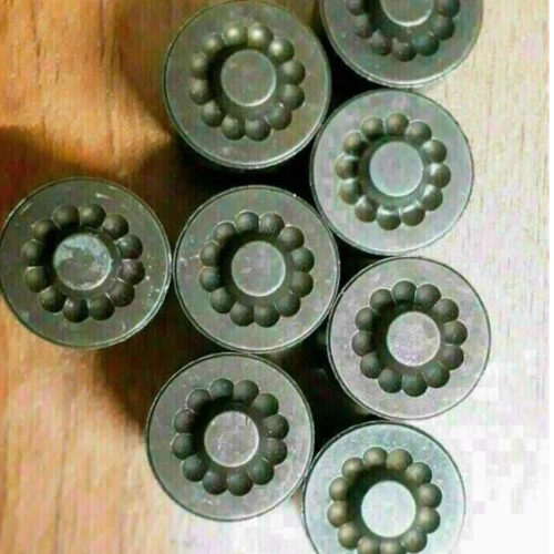 Alternative view of Đế kê để đóng khoen mắt cáo chẻ bông Size khoen 10mm (10ly) Chuyên dùng cho máy đóng khoen trung quốc